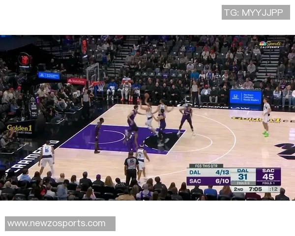 势如破竹的精彩瞬间弗拉格飞身大帽拉塞尔助攻浓眉空中暴扣